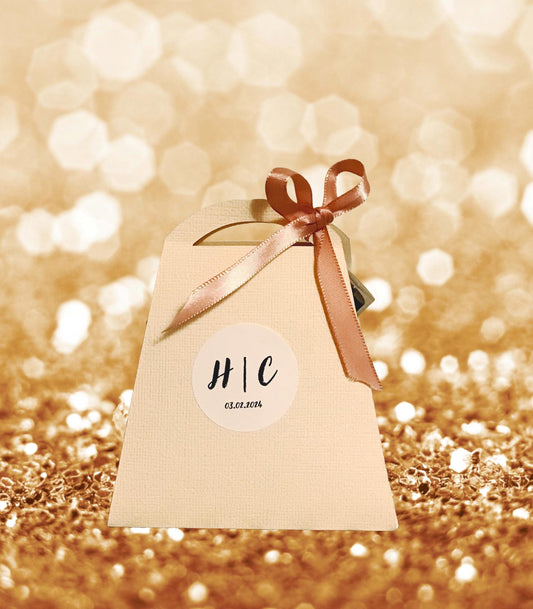 gift box/gift bag/wedding/cerebration/baby shower/bridal shower/birthday/small bag/Customize Favor Bags/Assembly Required/Sweet Sixteen/